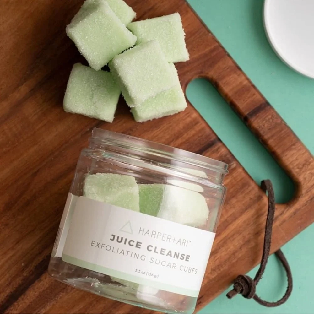 Harper + Ari Exfoliating Sugar Cubes